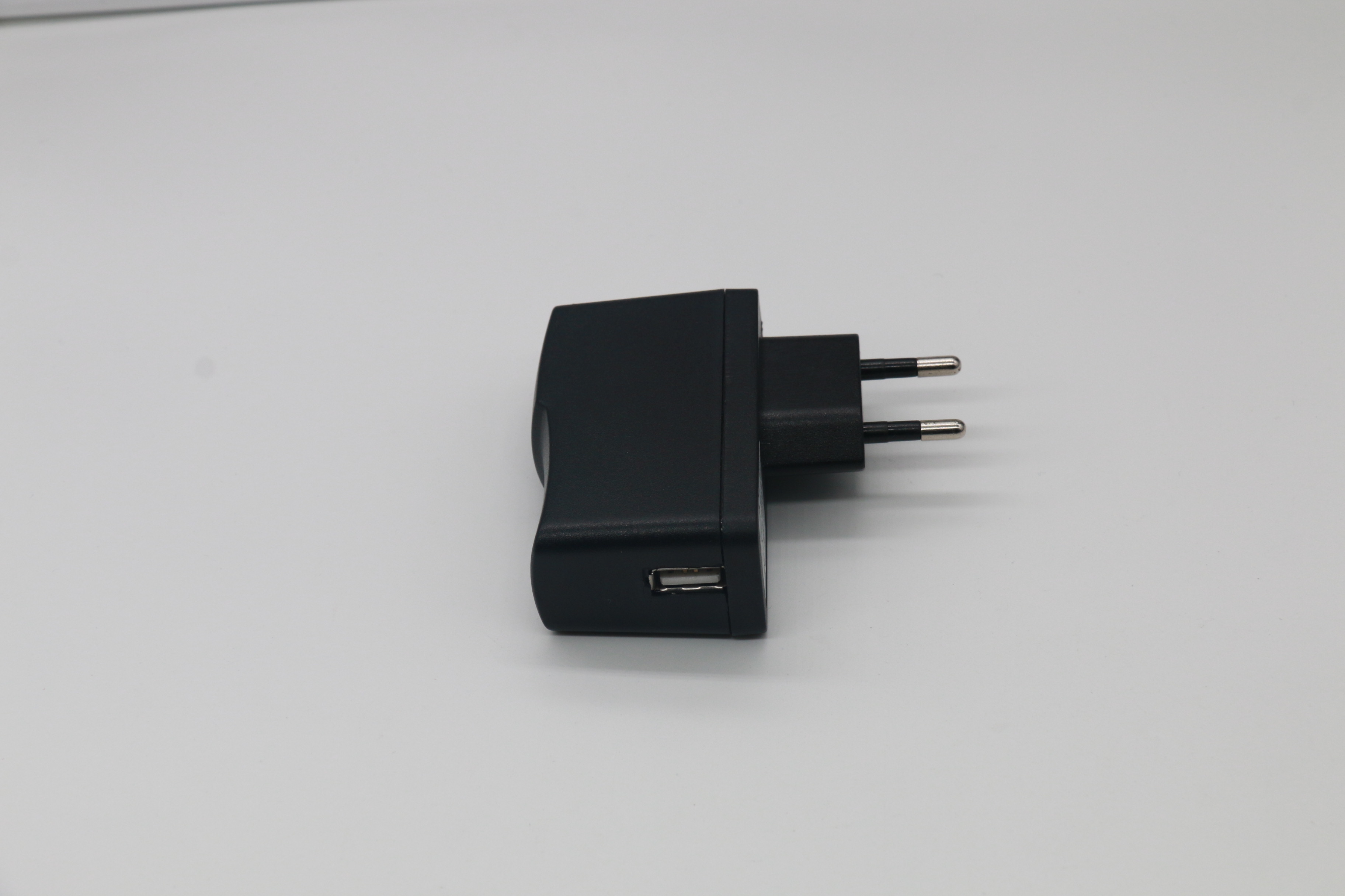 WLC立式歐規(guī)5V2.5AUSB