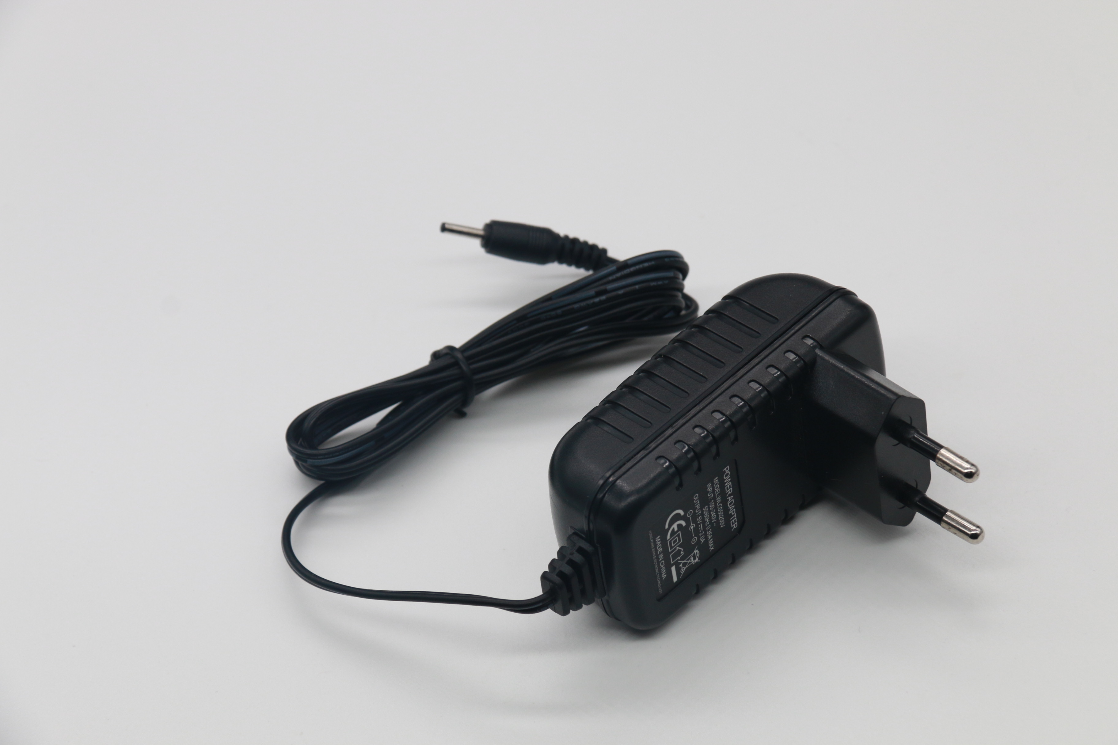 WLC5V2A-2.5臥式歐規(guī)帶線DC頭2.5